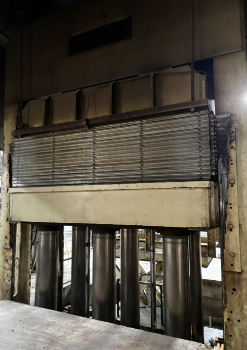 Multidaylight hot press SIEMPELKAMP Portales