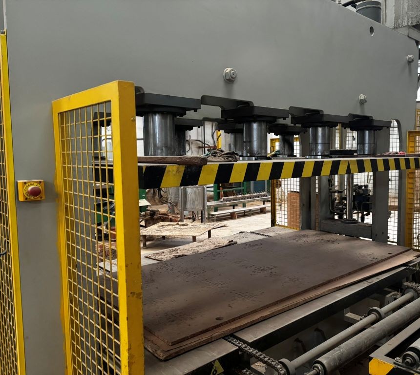 Talleres March PPR2819 Cold press pic4 Pre prensa Talleres March PPR2819
